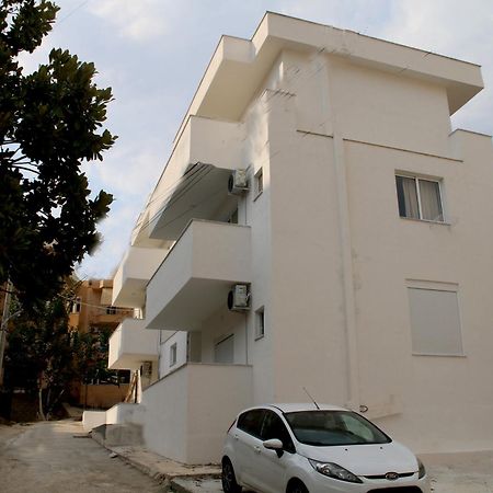 Vila Jovani Sarandë Buitenkant foto