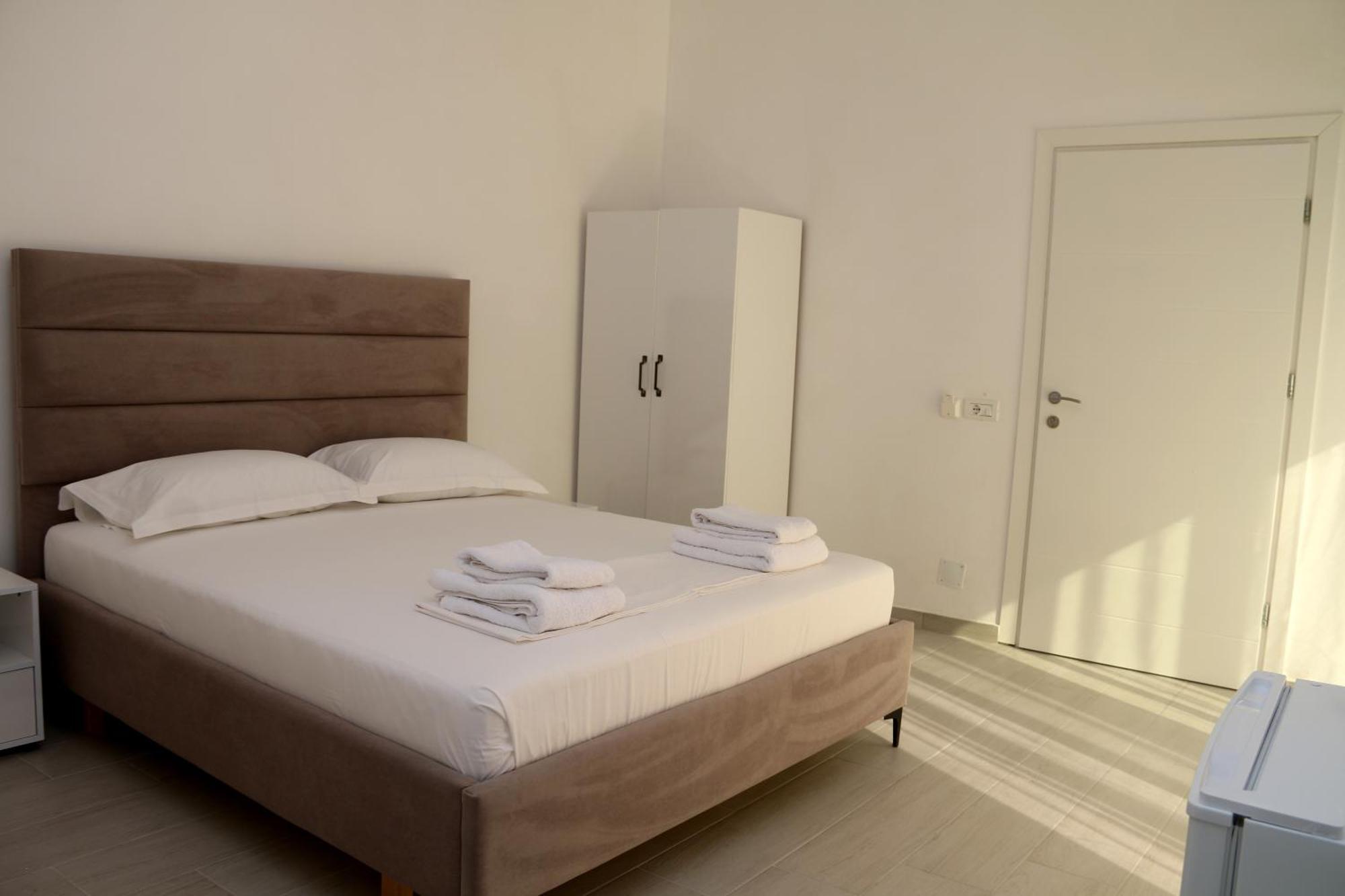 Vila Jovani Sarandë Buitenkant foto