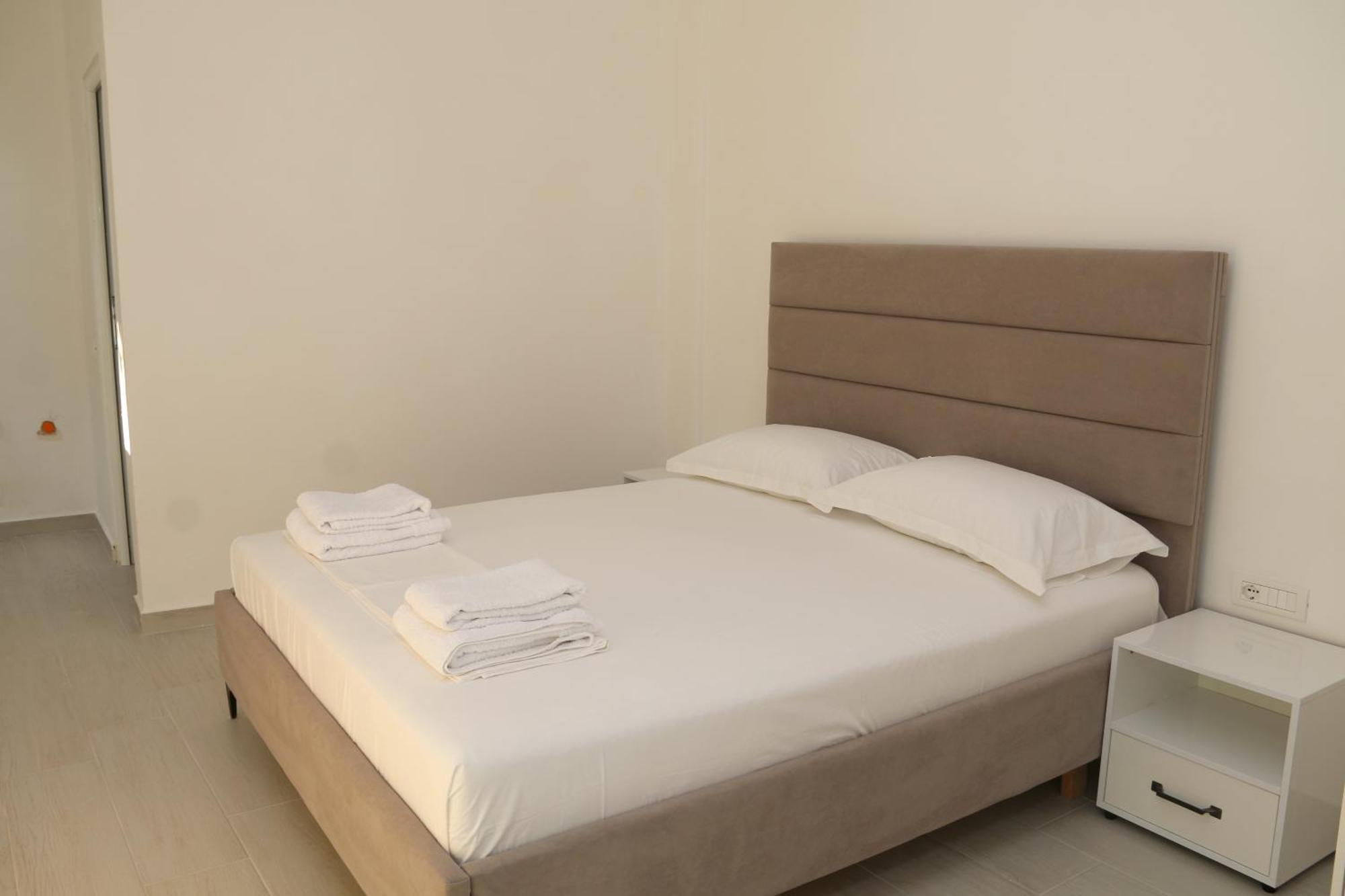 Vila Jovani Sarandë Buitenkant foto