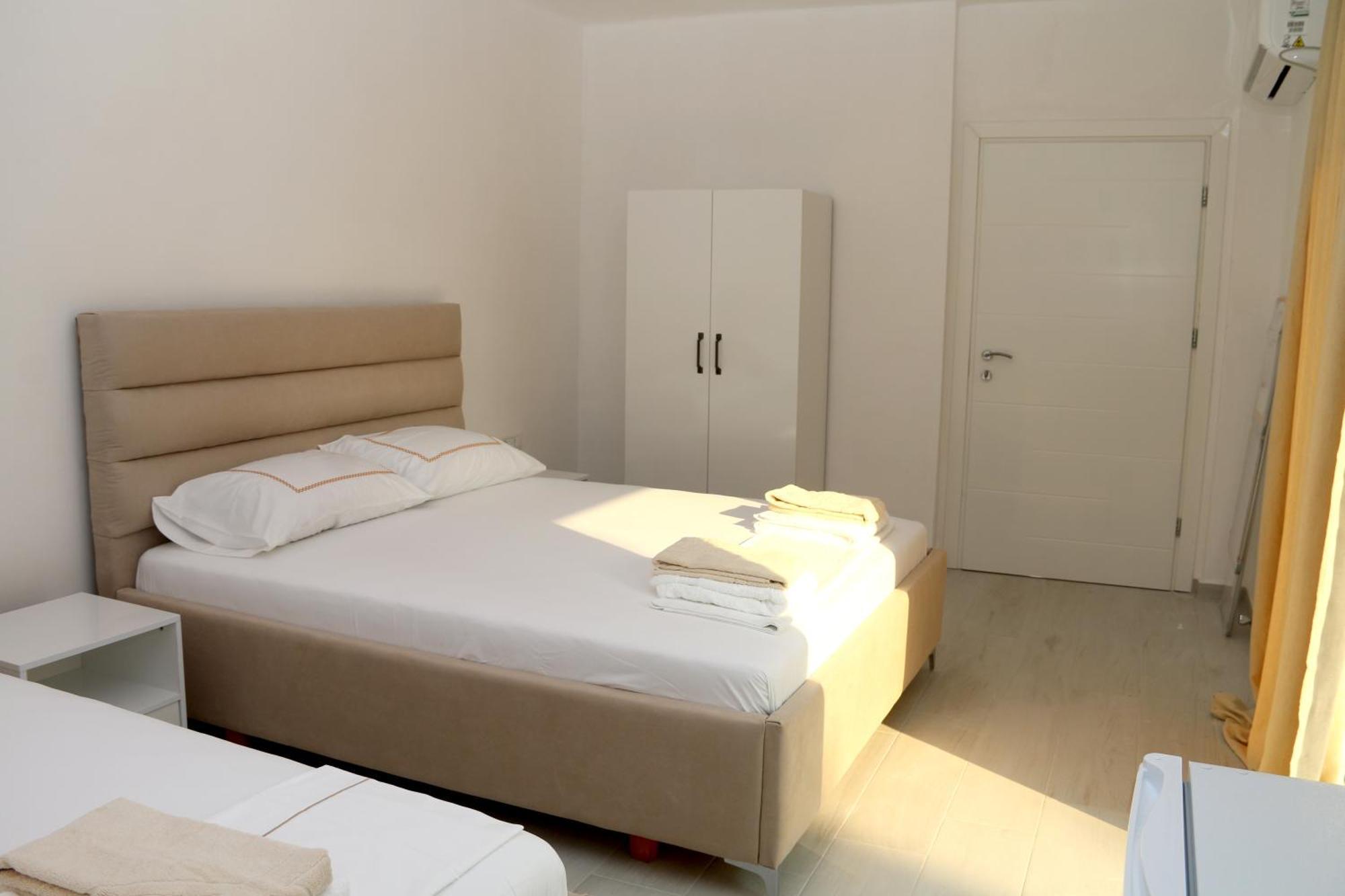 Vila Jovani Sarandë Buitenkant foto