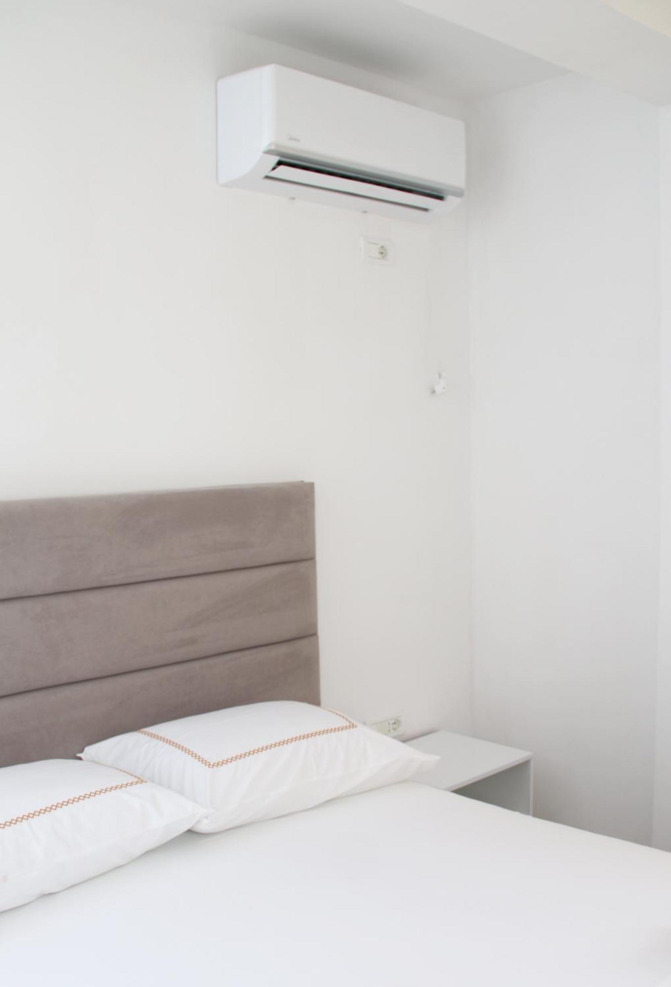 Vila Jovani Sarandë Buitenkant foto