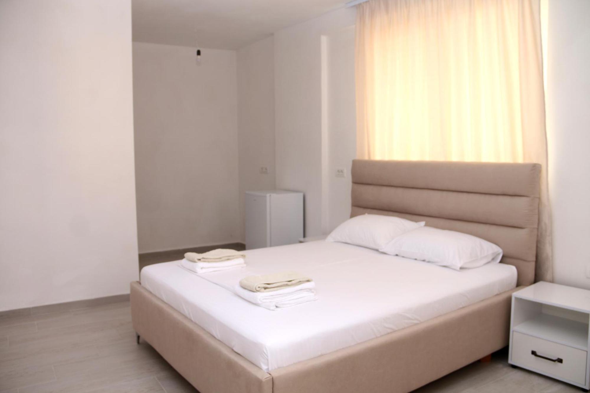Vila Jovani Sarandë Buitenkant foto
